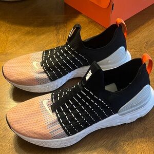 Nike Phantom React Black and Peach Slip-On Sneakers